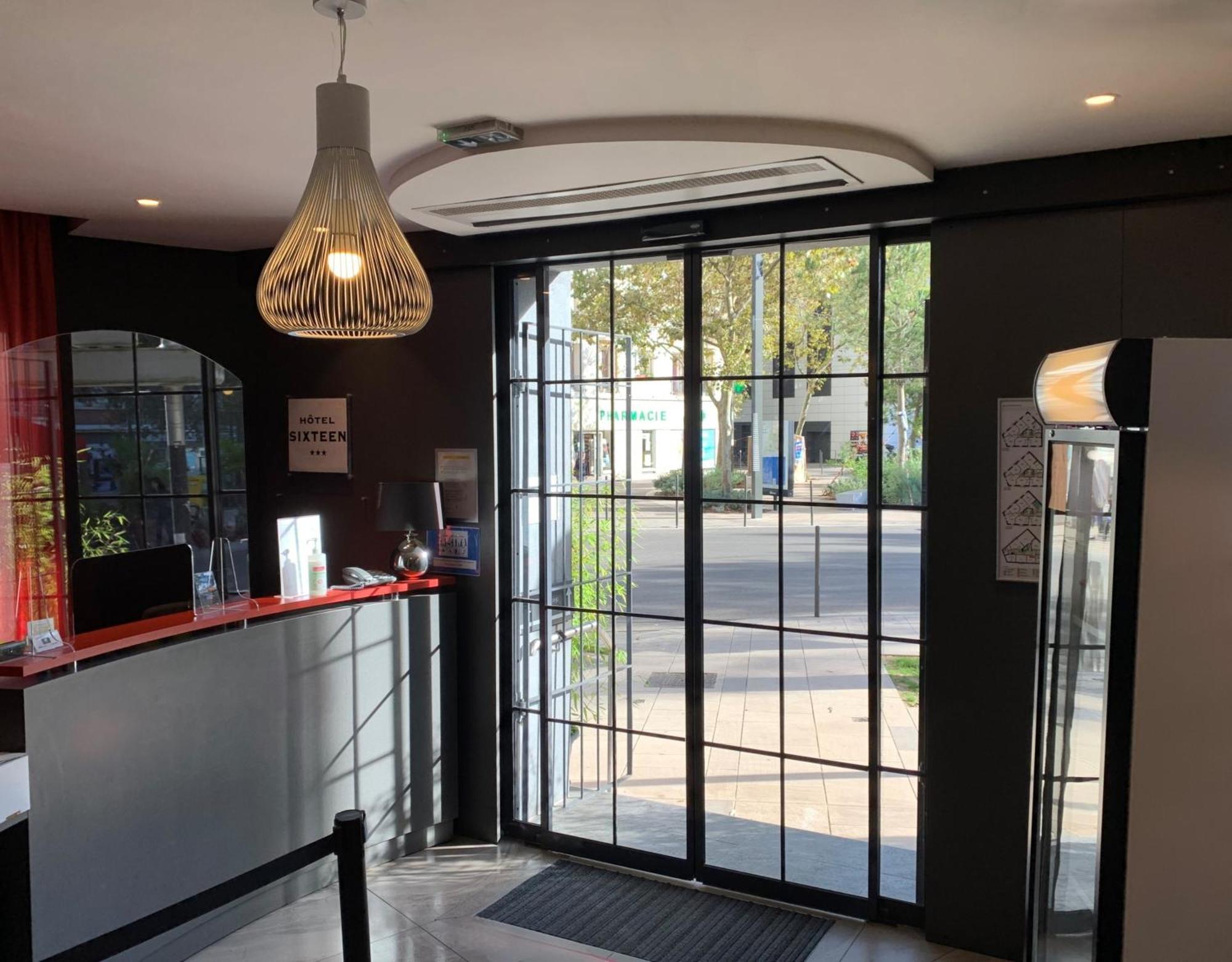 Hotel Sixteen Paris Montrouge Ngoại thất bức ảnh